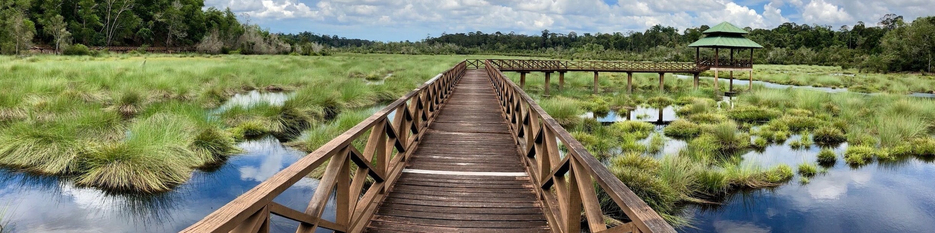 A pretty picturesque stop on Labi Rd in Brunei. A great stop for a picnic after walking to Teraja Waterfall.