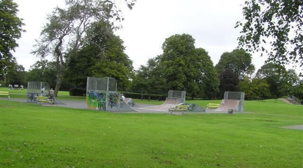 Shirley Park, Shirley There is a skate board facility here