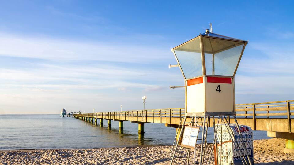Groemitz , Shutterstock ID 566657698, Purchase Order: -
