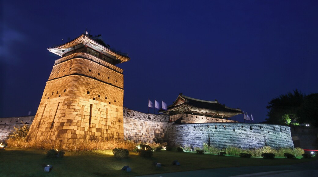 This media shows the cultural heritage monument in South Korea with the number: