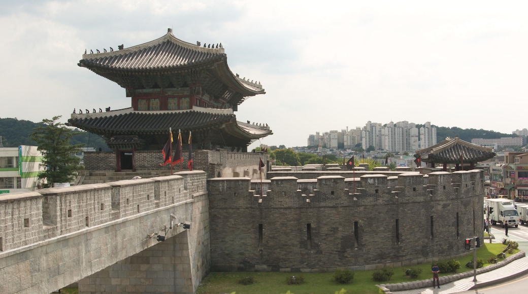 This media shows the cultural heritage monument in South Korea with the number: