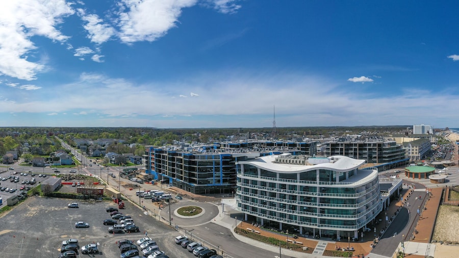 Pier Village Long Branch Beach During Coroanvirus Pandemic