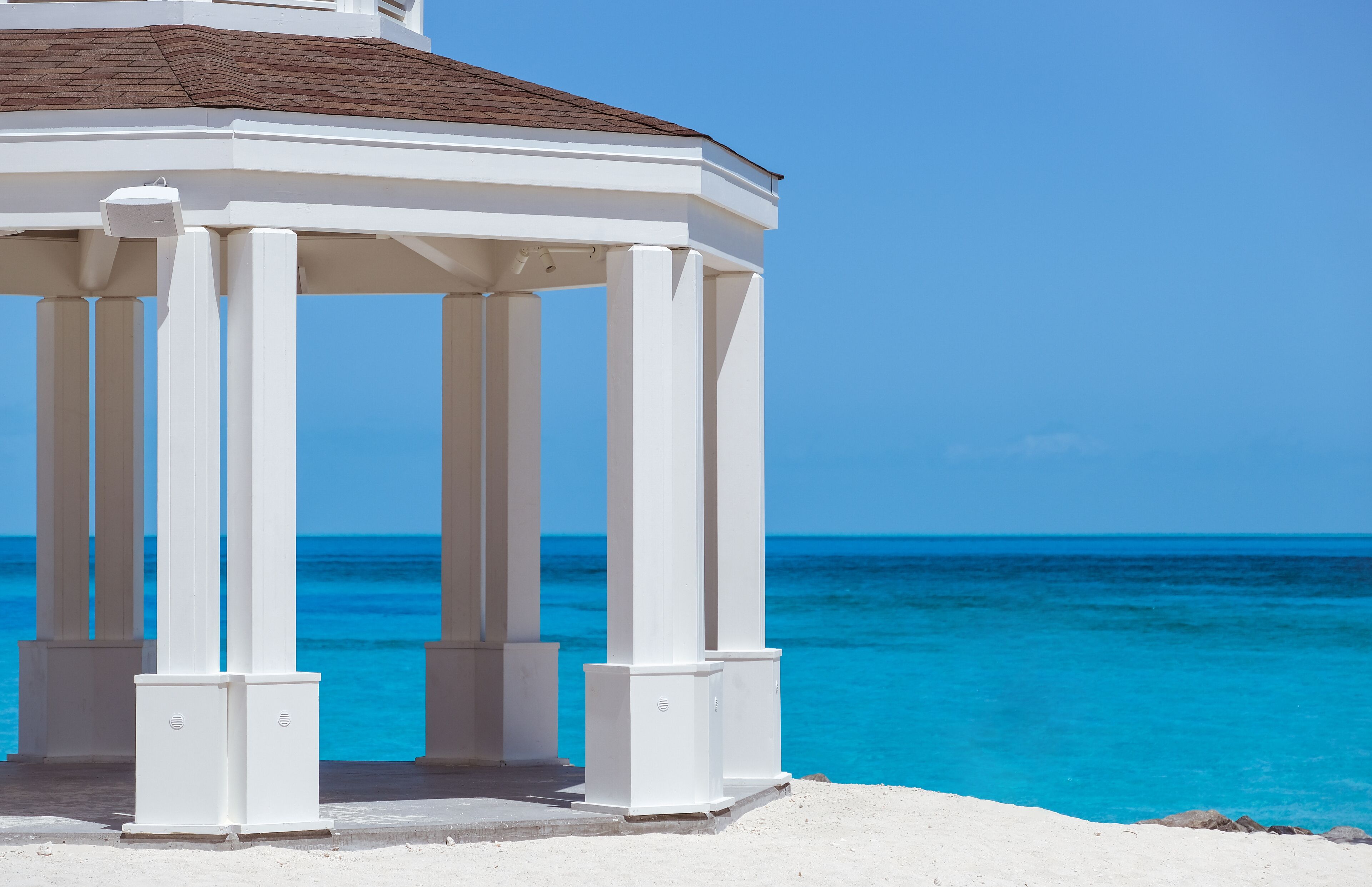 Ocean front gazebo in bahamas