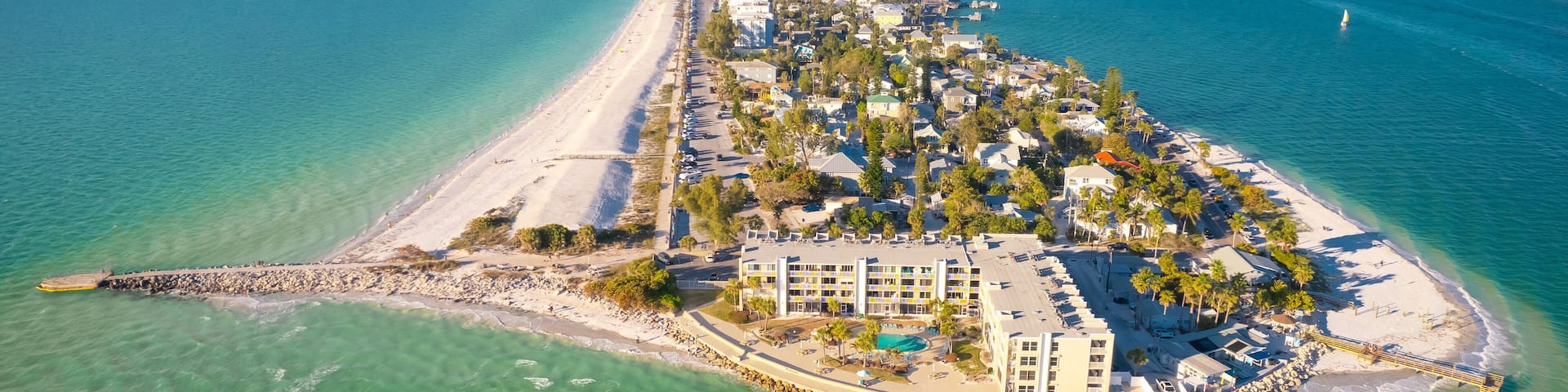 St. Pete Beach Florida and Pass-a-Grille Beach park in US St. Petersburg FL. Florida Beaches. Spring break or Summer vacation. Beautiful seascape. Ocean beach, Hotels and Resorts. Gulf of Mexico shore