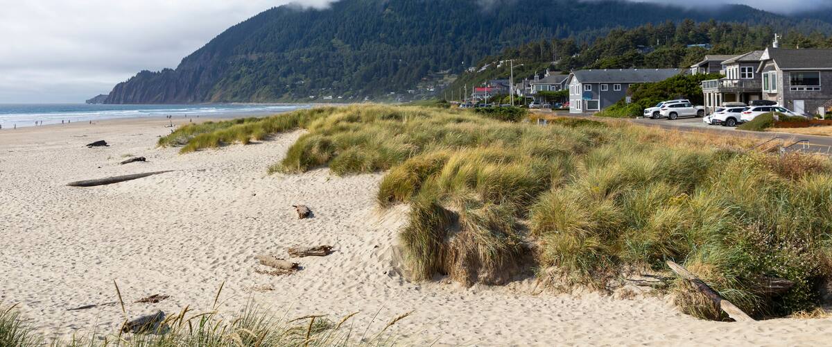 Manzanita Oregon cloud on mountain Northwest nature landscape