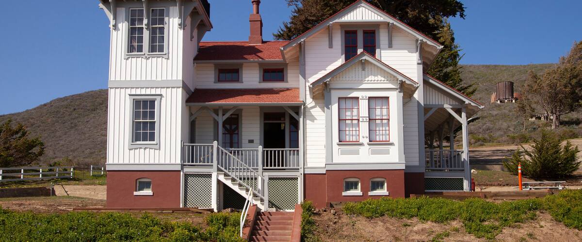 Front of Victorian Lighthouse on the central coast of California. San Luis Lighthouse, Port San Luis, Avila Beach