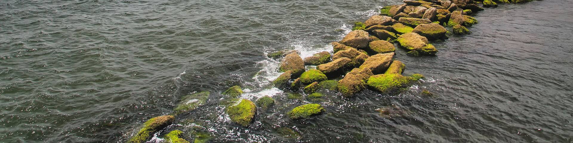 rocky point state park and Narragansett bay Warwick Rhode Island