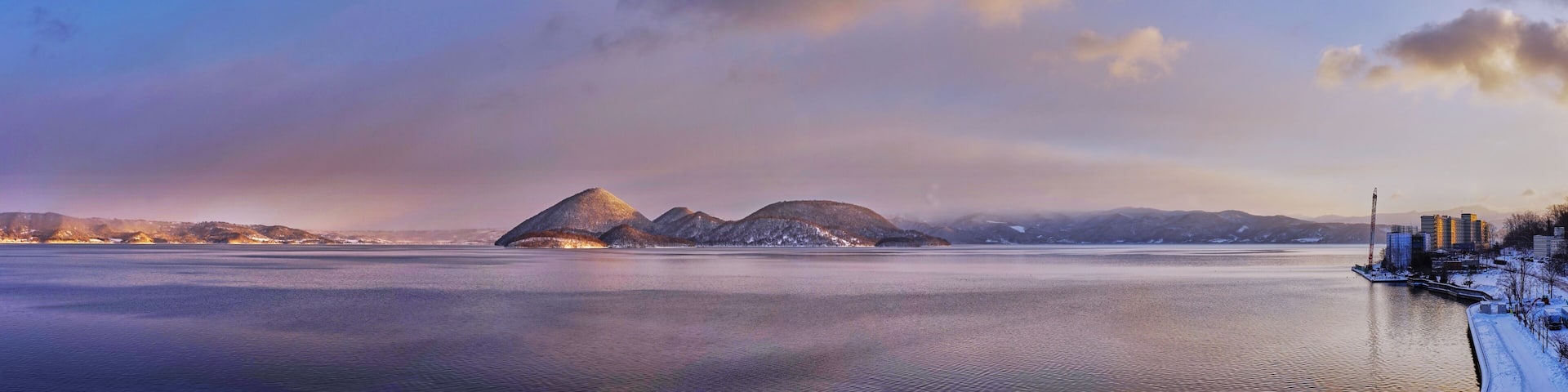 Beautiful panorama scenic of Toya lake in monrning time at Toya Caldera and Usu Volcano Global Geopark in Abuta distric, Hokkaido, Japan.