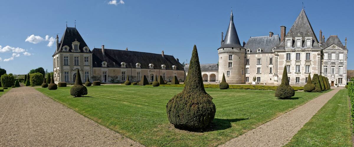 Château de Azay-le-Ferron, Centre, France