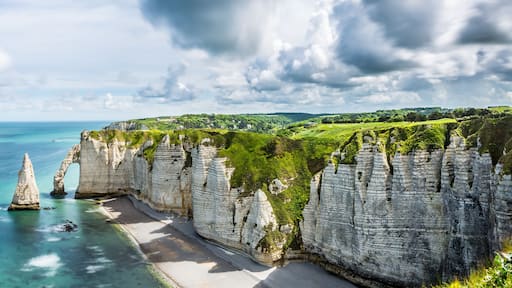 Panorama in Etretat/France alabaster coast Normandy,Sea, Landscape, Beach / Frankreich, Meer, Küste, Normandie, Landschaft, Strand,