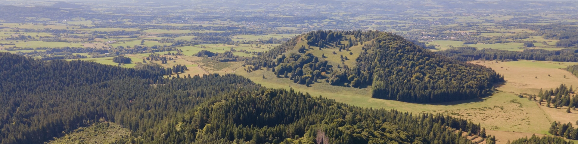 Paysage Auvergne Massif central France