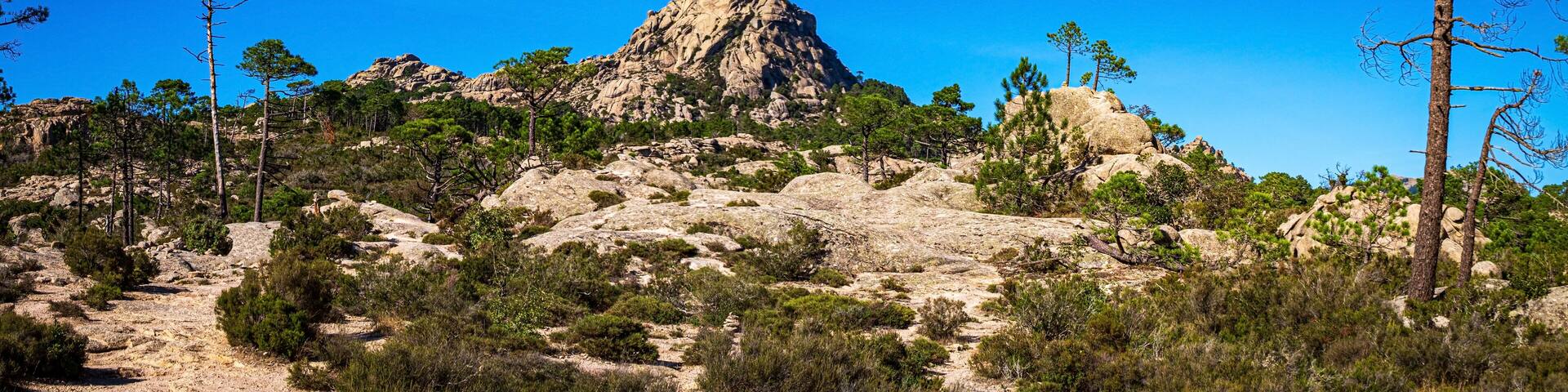 Mountain Punta di u Diamante, Lac de L'Ospédale, Alta Rocca, Corse, France