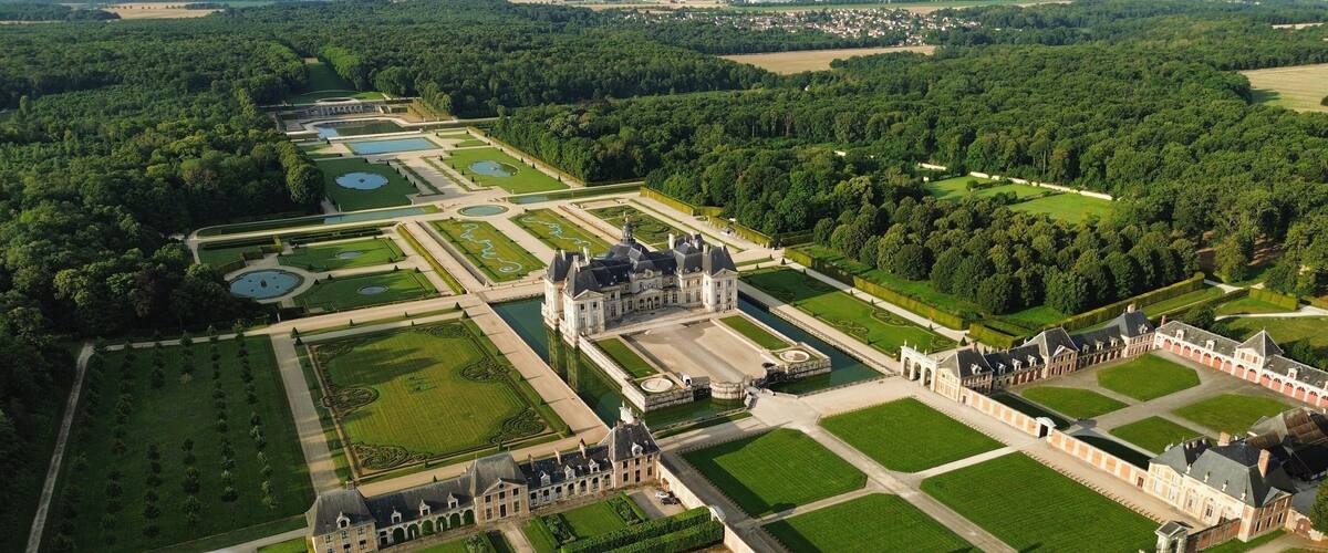 drone photo Vaux-le-Vicomte castle France europe
