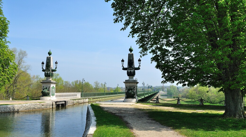 Canaux et ForĂȘts en GĂątinais