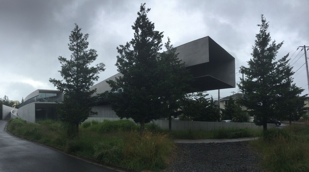 ホキ美術館 (Hoki museum)