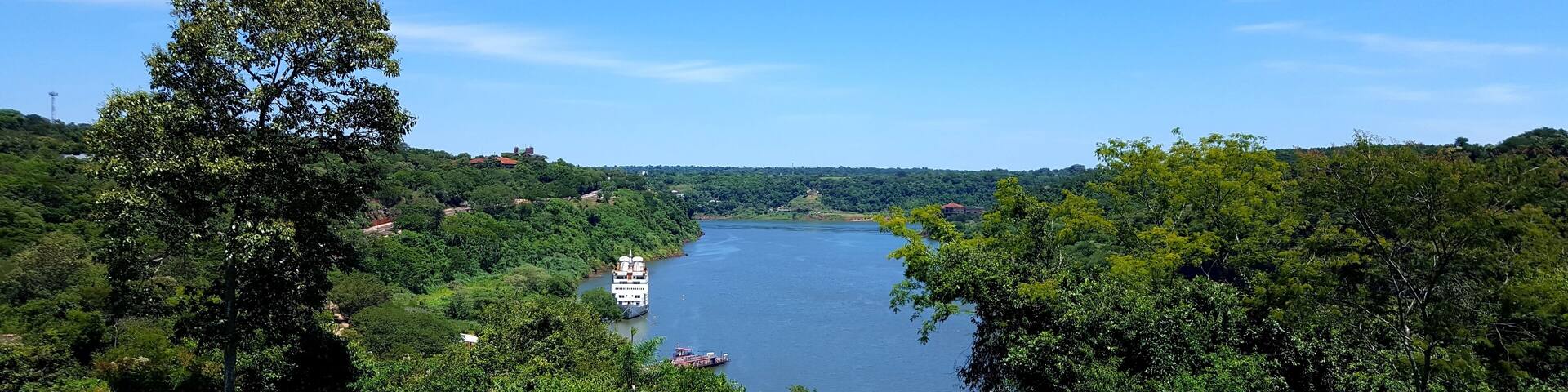 Vista de la Triple Frontera: Argentina - Brasil - Paraguay