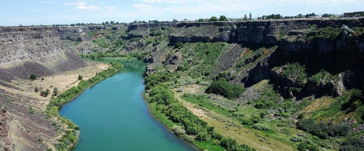 Incredible canyon in the middle of the Twin Falls