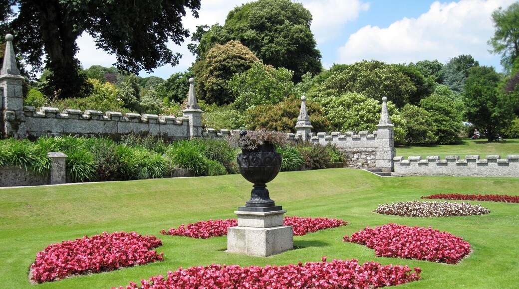 Garten von Lanhydrock, einem Herrenhaus nahe Bodmin in Cornwall, England
