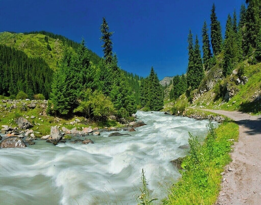 August 2013
Arashan river, Terskey Alatau, Tian Shan mountains, Kyrgyzstan
Arashan river in the valley of Terskey Alatau range of Tian Shan mountains few kilometres south of the Ak-su village. This is the final part of the popular trek over Karakol valley and Alakol Lake (eg. from Djety Oguz). Altitude ca. 2.000 meters.