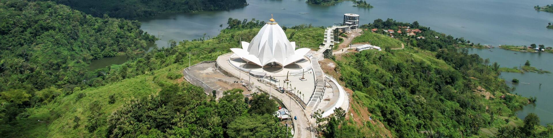 Aerial view of Al-Kamil Mosque in Bandung City, a mosque that is currently still under construction.