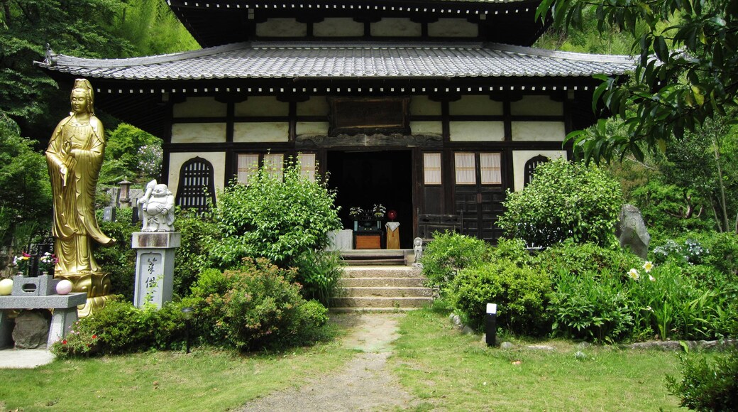 Emyō-ji (Matsushiro, Nagano) hondo.