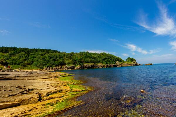 Kefken , Kerpe , Bağırganlı , Kandıra region Turkey's coastal region is famous for its cliffs and sunsets.
The region, famous for its natural pools and fishermen, awaits holidaymakers.