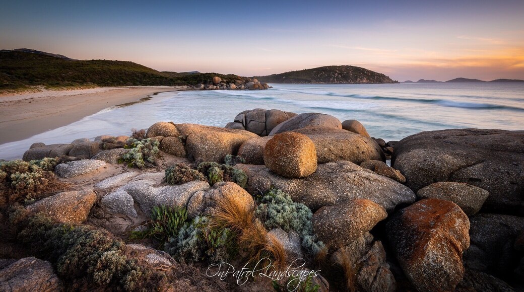 Out for the weekend down to The Prom for some landscape shooting. Conditions were beautiful to be roaming around the beaches 👍👍 And the rocks around Whiskey Bay are simply stunning!!