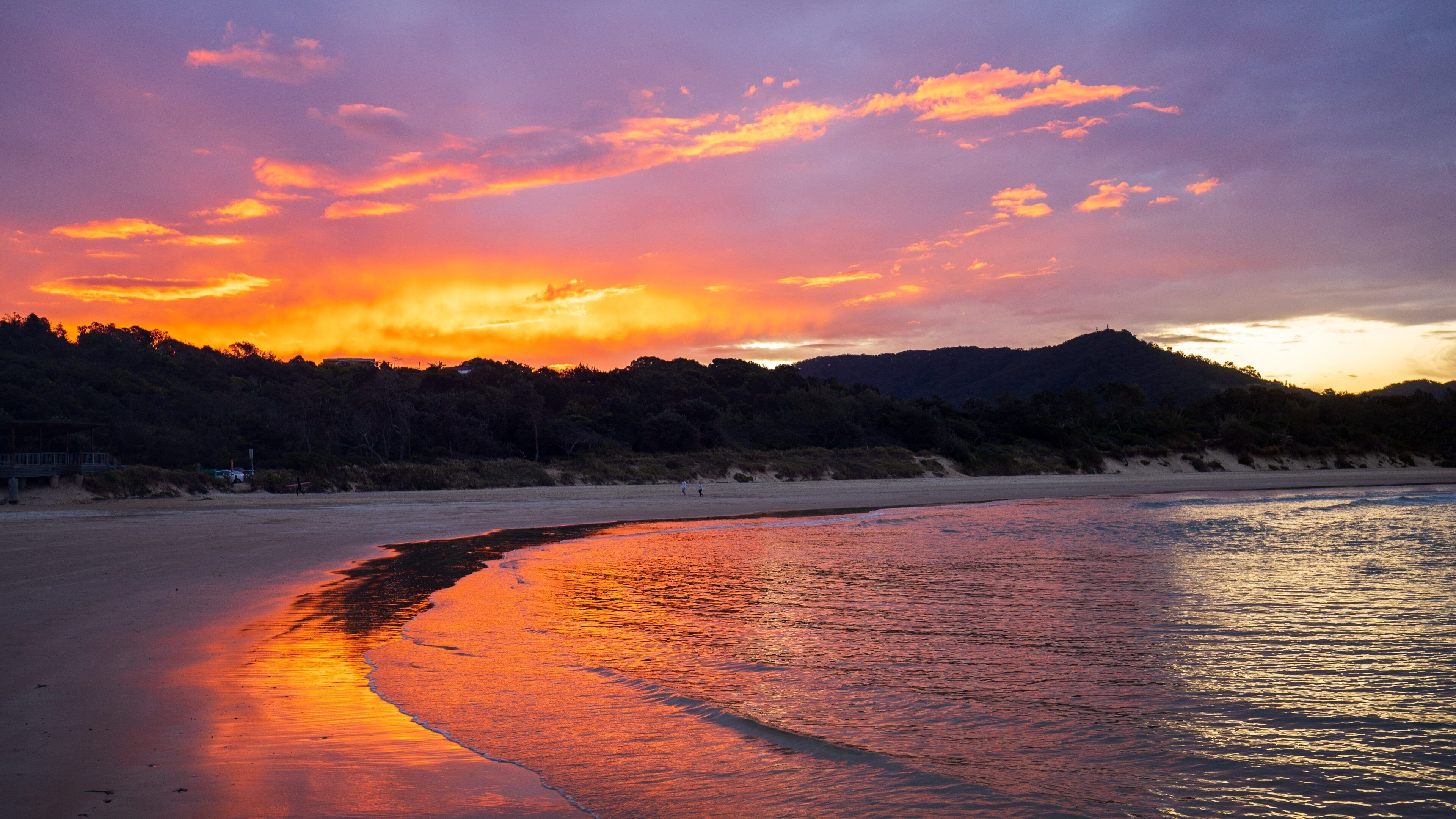 Little Diggers Beach showing general coastal views, a sunset and a beach