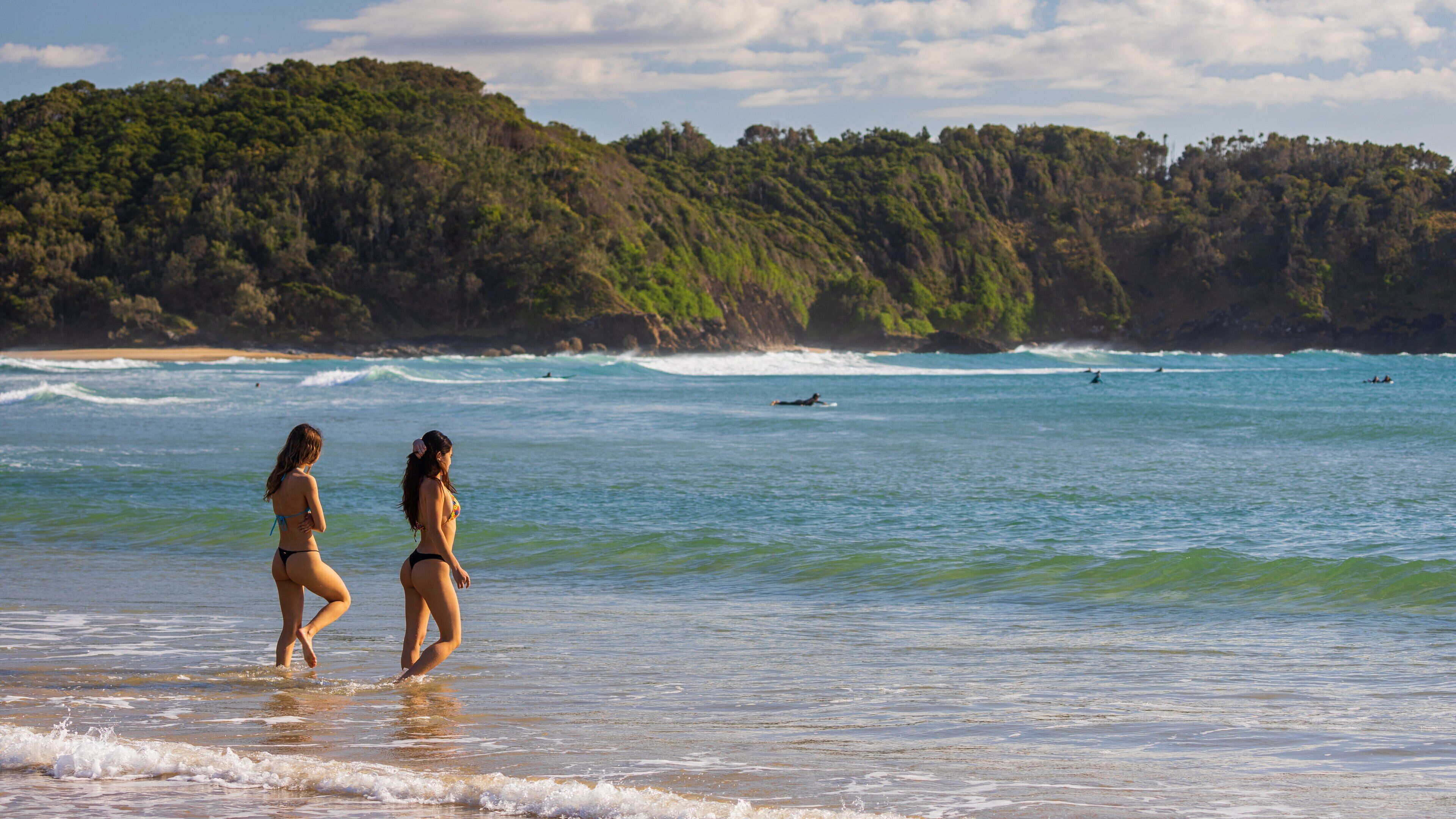Little Diggers Beach showing swimming and general coastal views as well as a couple