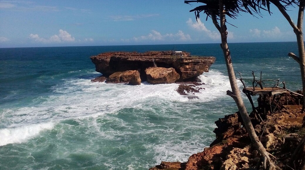 Timang Beach is a must to visit if you find yourself in Yogyakarta. Ride the manually operated gondola and experience the craziest ride ever!