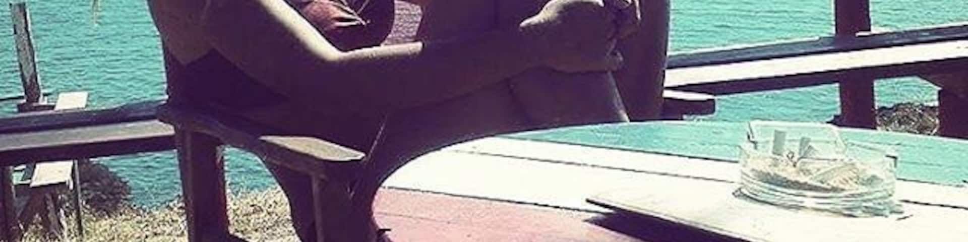 Ethnik Τριστινίκα • καλύτερα αισιόδοξος και ας βγαινω λάθος παρα απαισιόδοξος και ας βγαινω σωστός •