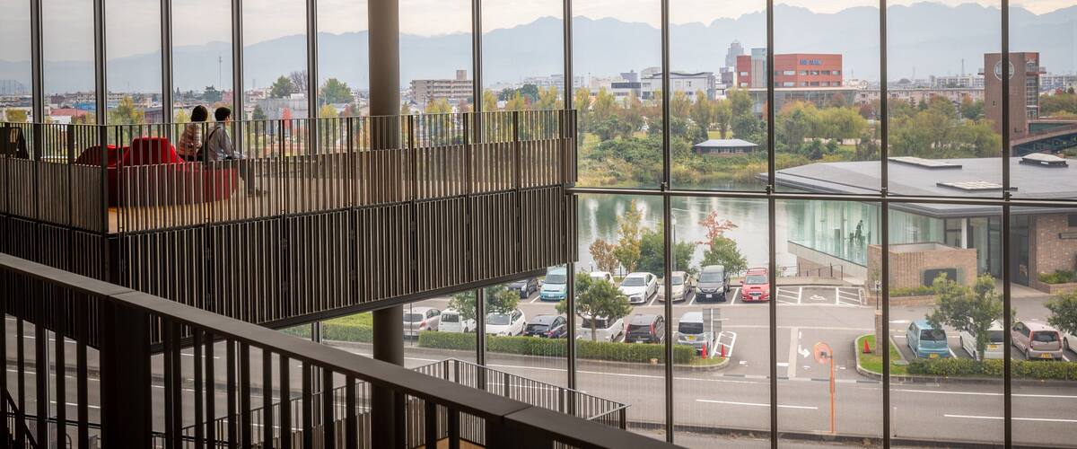 Toyama showing views and interior views as well as a couple