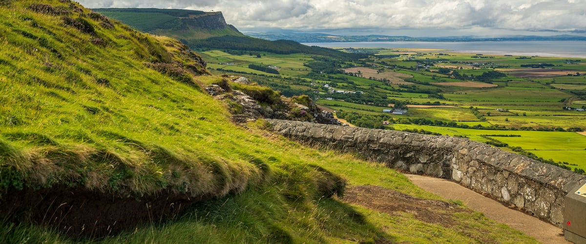 Binevenagh showing landscape views and tranquil scenes