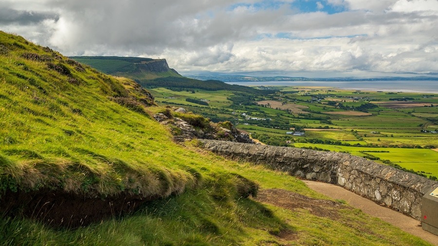 Binevenagh showing landscape views and tranquil scenes