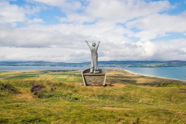 Binevenagh showing landscape views, a statue or sculpture and a monument