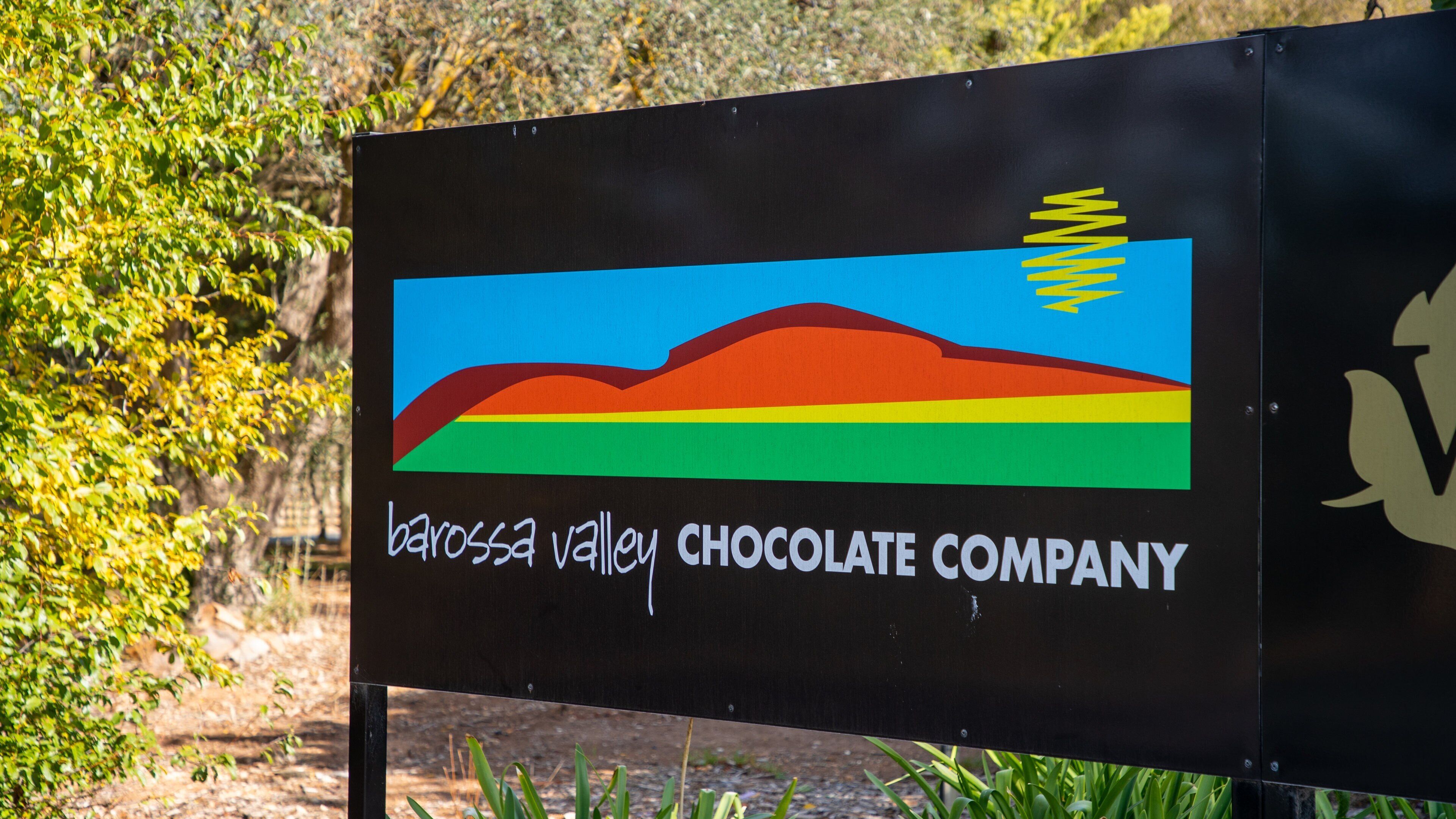 Barossa Valley Chocolate Company showing signage