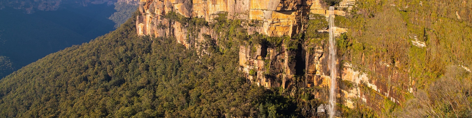 Govetts Leap lookout which includes a gorge or canyon and landscape views