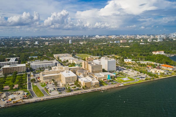 Aerial photo of Mercy Hospital Miami Coconut Grove