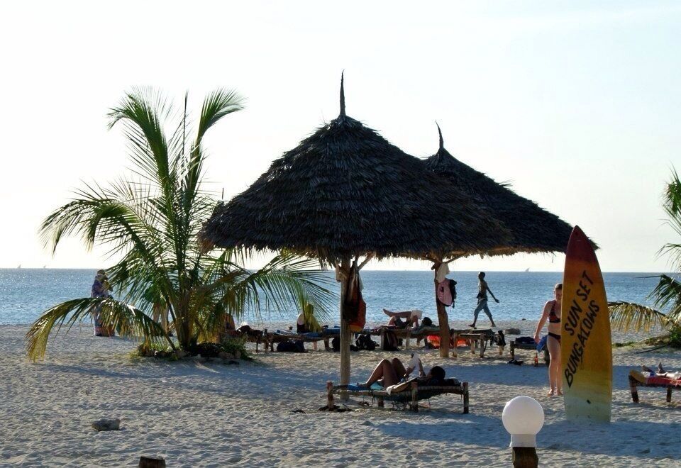 Sunset Bungalows ☀️

The cheapest place on Kendwa Beach to stay, and it's lovely. It also has the best party the night before the Main Beach Party 🎣