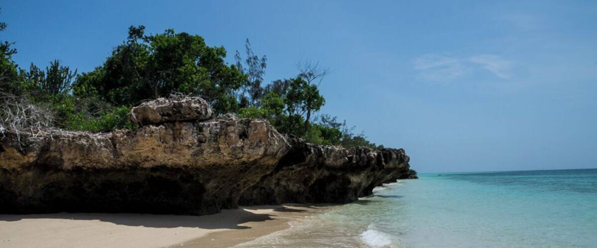 Visiting the beautiful paradise of Mbudya Island... one of the four Marine Reserves in Dar es Salaam.