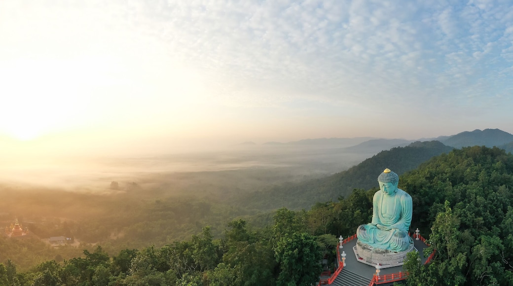 Wat Doi Prachan Mae Tha