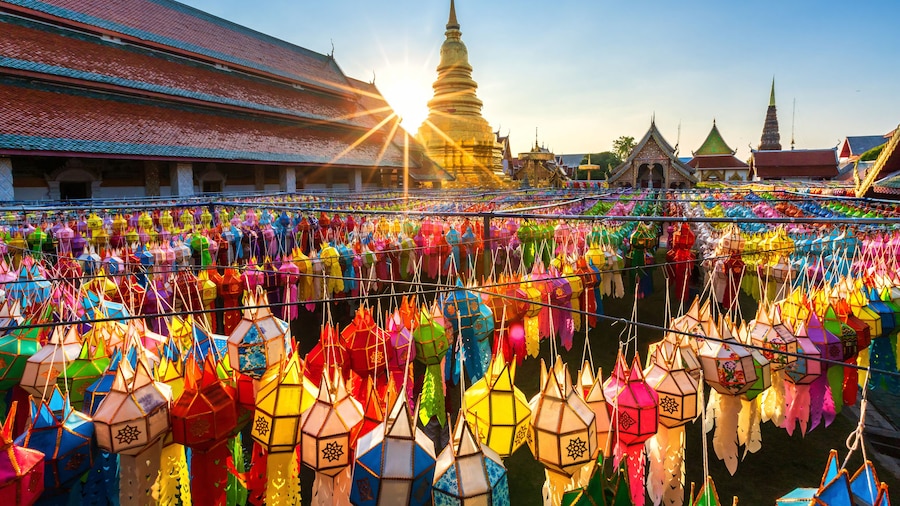 Wat Phra That Haripunchai Woramahawihan