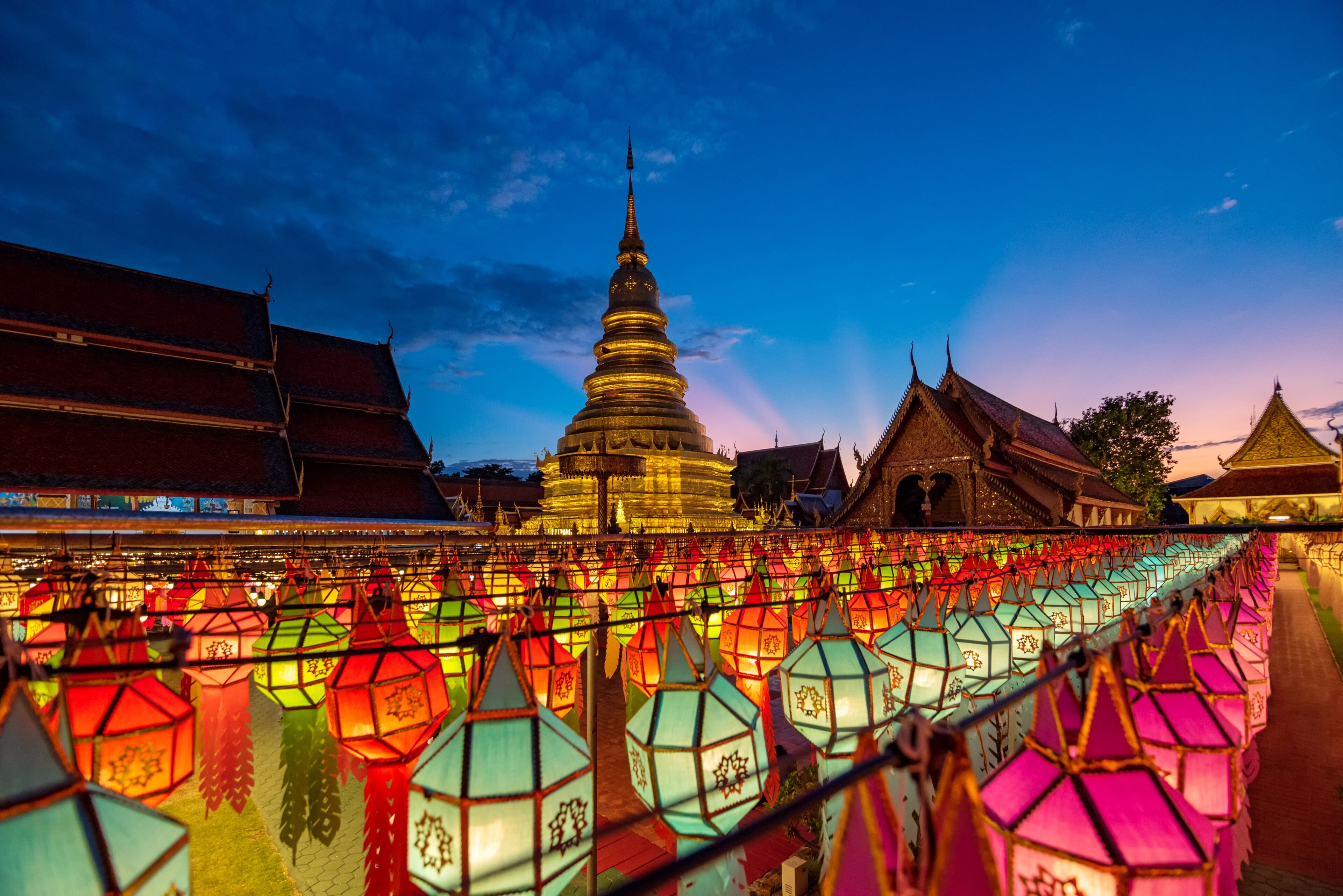 Wat Phra That Haripunchai Woramahawihan