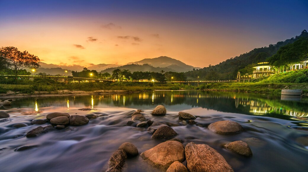 반 키리 웡 브릿지