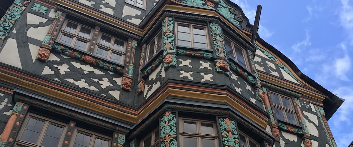 The old part of Idstein is very idyllic. If you are in Frankfurt and have loads of time, it might be worthwhile going there to see this little old charming German town.