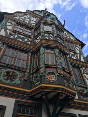 The old part of Idstein is very idyllic. If you are in Frankfurt and have loads of time, it might be worthwhile going there to see this little old charming German town.