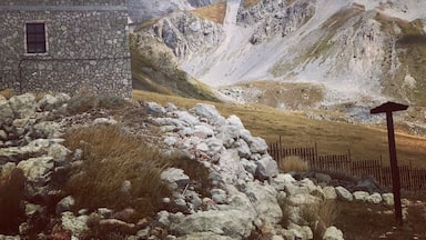 Spectacular views all the way to the top. Italy at its best.