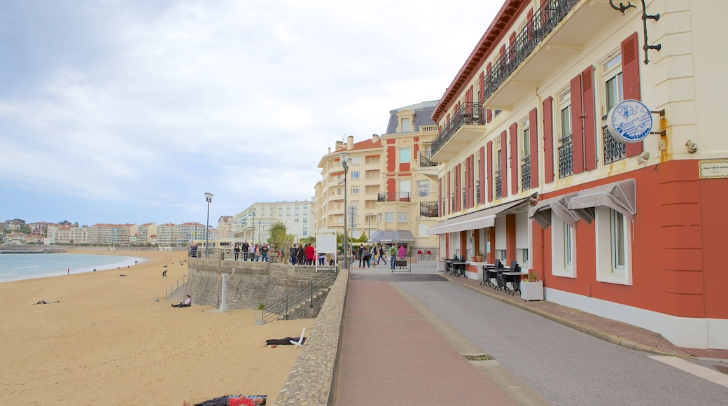 サン=ジャン=ド=リュズ どの含み 砂浜, 海岸線の眺め と 海岸沿いの町