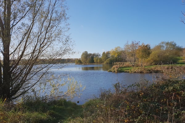 Lovely cold crisp morning at the loch