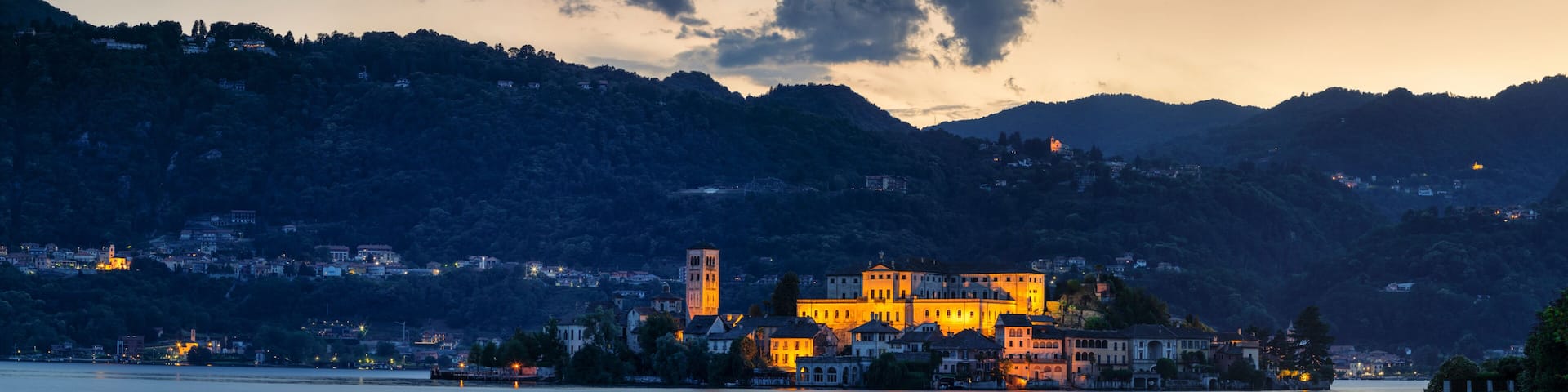 San Giulio Island, Lake Orta (Lago d'Orta), Piedmont, Italian Lakes, Italy, Europe